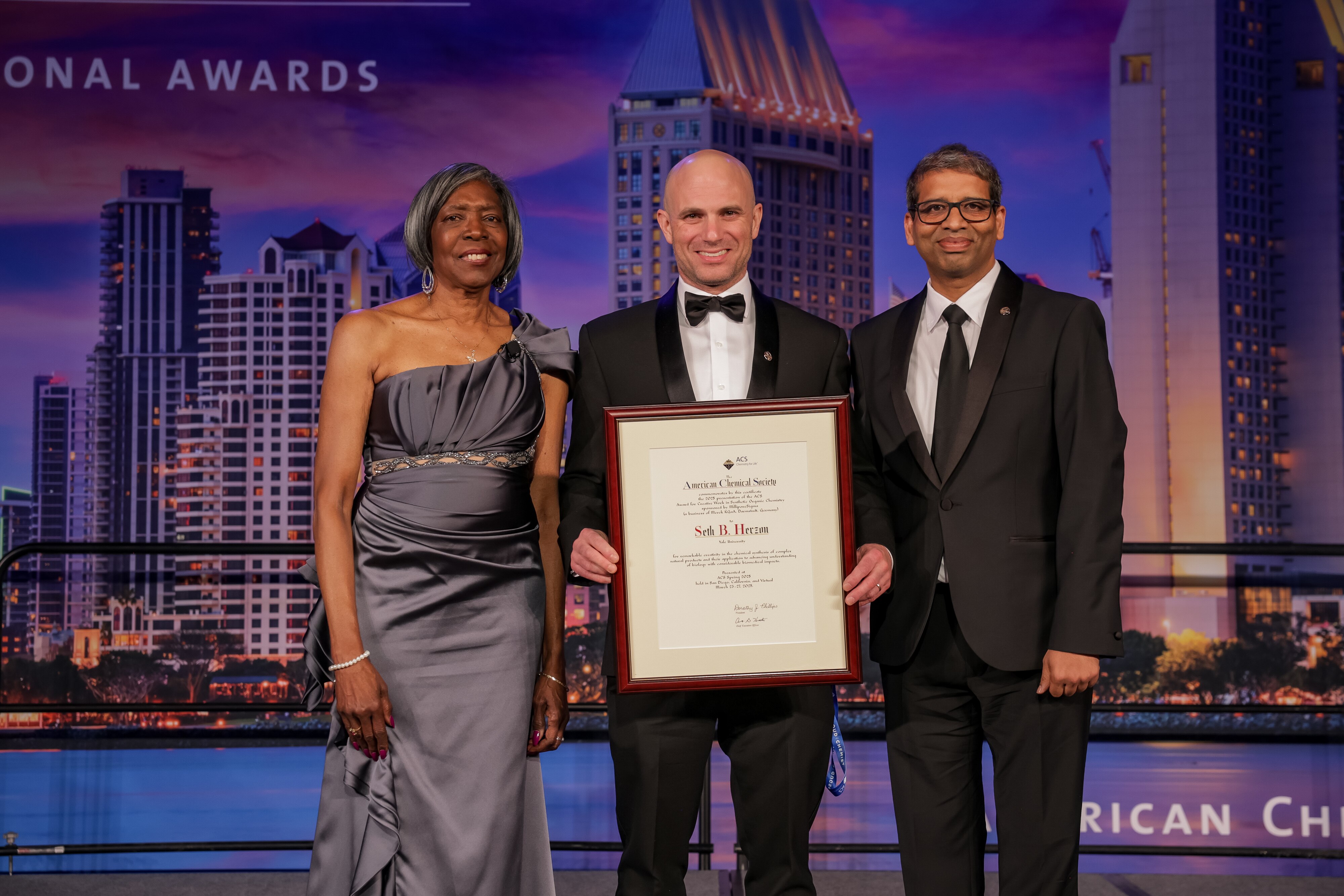 2025 Awardee - Seth B. Herzon
