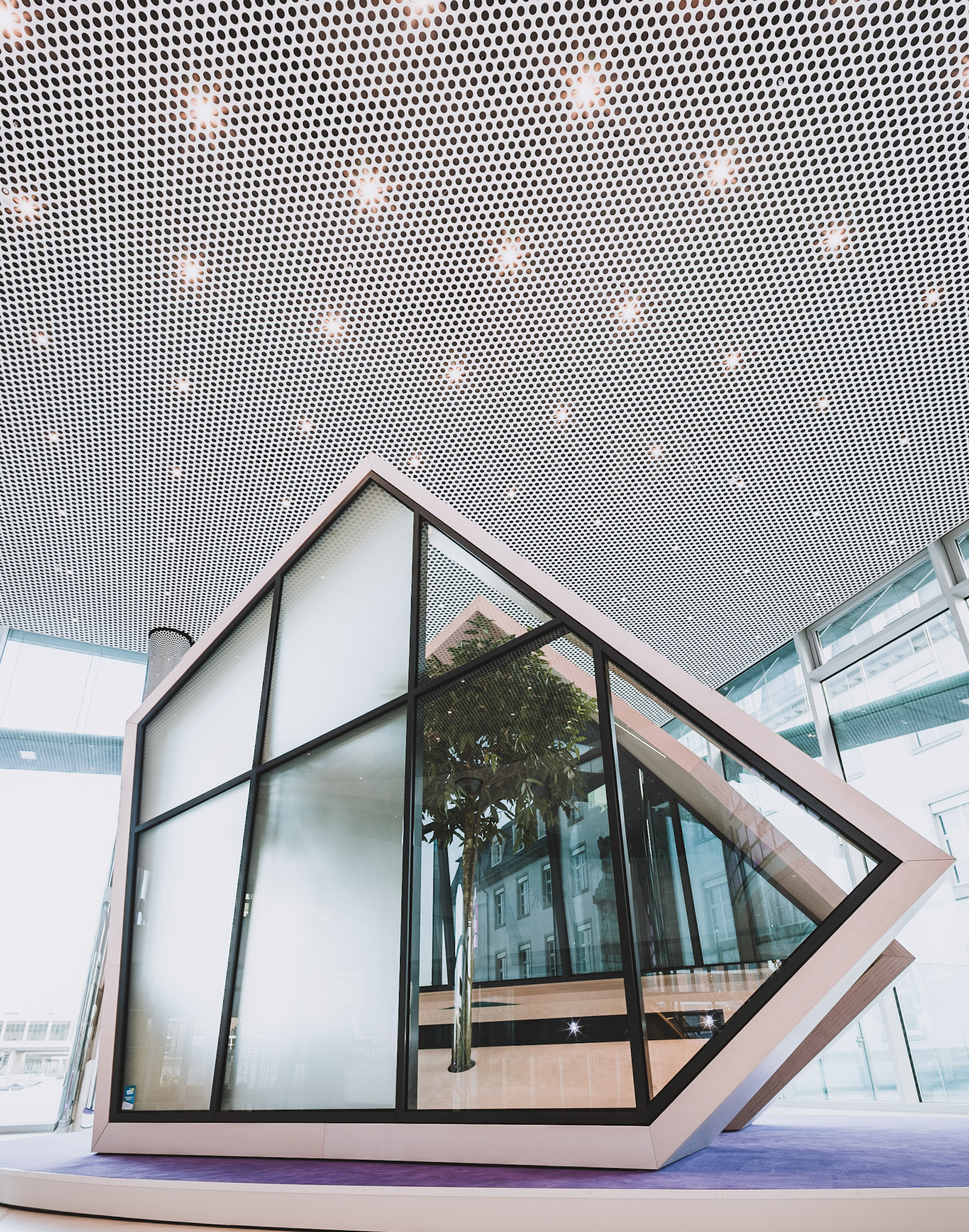 insivible privacy glazing on demand