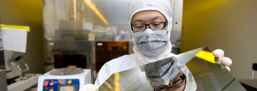 Thanks to the acquisition of AZ Electronic Materials, Merck KGaA, Darmstadt, Germany now also supplies materials needed by processor manufacturers.