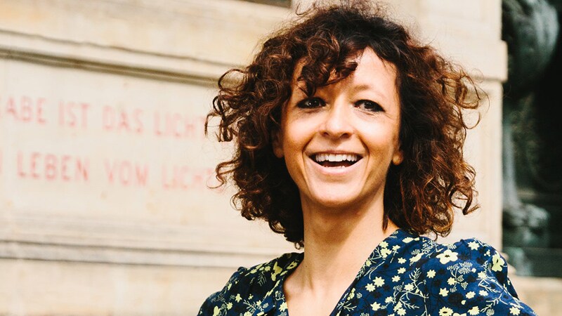 The laureate 2020 - Emmanuelle Charpentier - Photo: Gene Glover for manager magazin